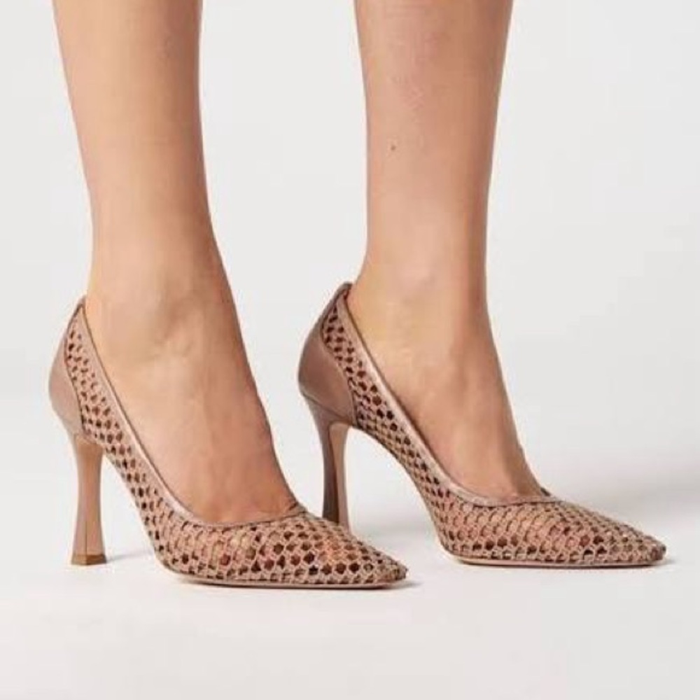 Scanlan Theodore Mesh Pumps in Taupe